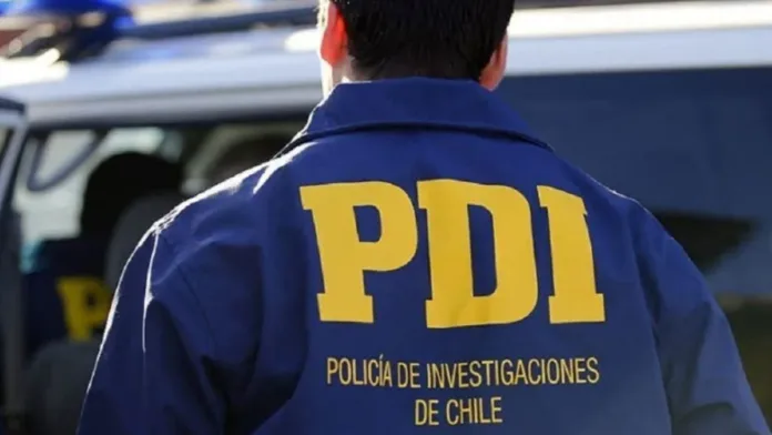 Tres mujeres detenidas por simular ser víctimas de un robo en una parcela. Tres mujeres detenidas por simular ser víctimas de un robo en una parcela.