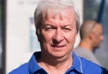 El presidente de Vélez lanza contundentes mensajes contra Boca en la previa del partido.
