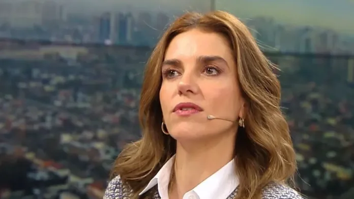 María Luisa Godoy revela la impactante noticia que afecta a TVN: "Ya no puede". María Luisa Godoy revela la impactante noticia que afecta a TVN: "Ya no puede".
