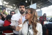 Joaquín Lavín apoya a Cathy Barriga desde su celda en San Miguel.