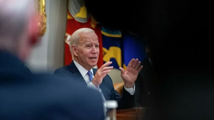 Joe Biden sorprende en los festejos de Halloween con un momento inolvidable. Joe Biden sorprende en los festejos de Halloween con un momento inolvidable.
