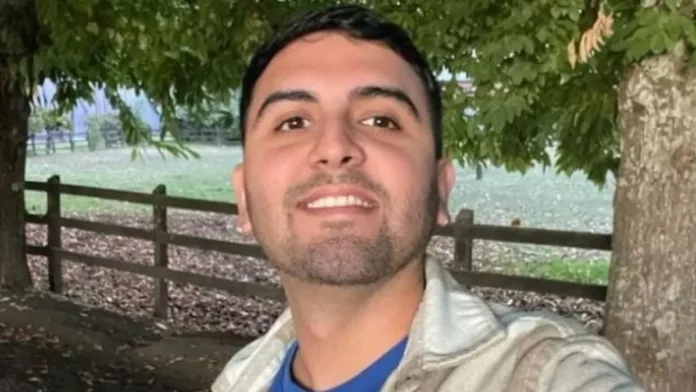Familia de joven desaparecido en Caleta del Bío Bío pide respeto y empatía a turistas. Familia de joven desaparecido en Caleta del Bío Bío pide respeto y empatía a turistas.