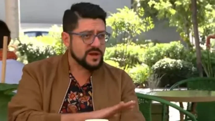 Francisco Orrego responde a Claudio Orrego y promete visitar a Tomás Vodanovic. Francisco Orrego responde a Claudio Orrego y promete visitar a Tomás Vodanovic.