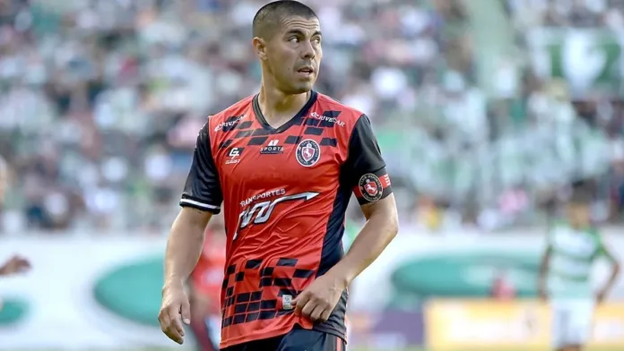 Francisco Silva sorprende al unirse a un nuevo club en España tras Deportes Limache. Francisco Silva sorprende al unirse a un nuevo club en España tras Deportes Limache.