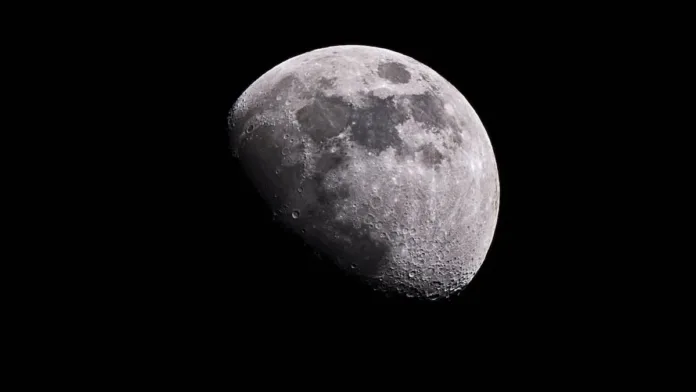 Un nuevo hallazgo sobre la Luna que podría revolucionar nuestra comprensión. Un nuevo hallazgo sobre la Luna que podría revolucionar nuestra comprensión.