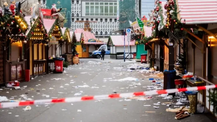 Tragedia en mercado navideño de Alemania: auto arrolla a la multitud Tragedia en mercado navideño de Alemania: auto arrolla a la multitud