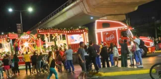 Caravana Navideña Coca-Cola 2024 en La Reina: ¡un evento mágico con el Viejito Pascuero!
