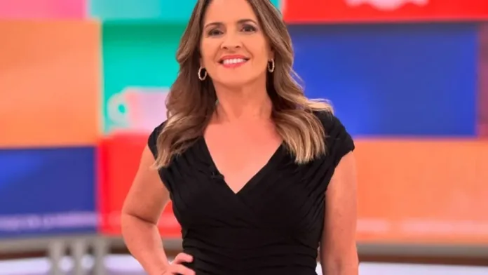 Monserrat Álvarez se despide de "Contigo en la Mañana" tras seis años en pantalla. Monserrat Álvarez se despide de "Contigo en la Mañana" tras seis años en pantalla.