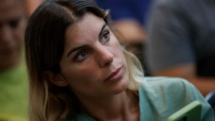 Maite Orsini enfrenta críticas del Frente Amplio por sus polémicas personales. Maite Orsini enfrenta críticas del Frente Amplio por sus polémicas personales.