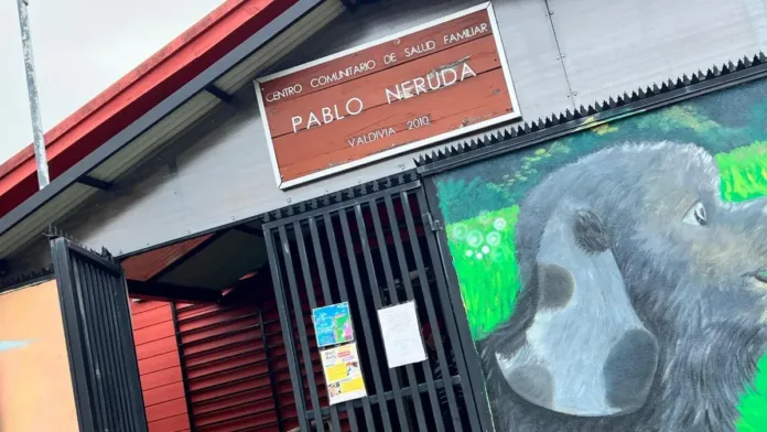 Dirigentes destacan la importancia de la reapertura del Cecosf Pablo Neruda en Valdivia. Dirigentes destacan la importancia de la reapertura del Cecosf Pablo Neruda en Valdivia.