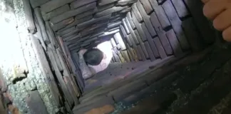 Hombre atrapado en chimenea tras huir de la policía en EE.UU. Rogaba por ayuda.