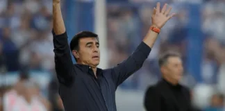 Gustavo Quinteros se ausentará del Trofeo de Campeones por el casamiento de su hija.