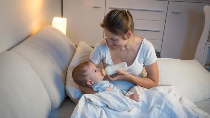 Las bebidas lácteas con cereal pueden contribuir al aumento de peso en bebés. Las bebidas lácteas con cereal pueden contribuir al aumento de peso en bebés.