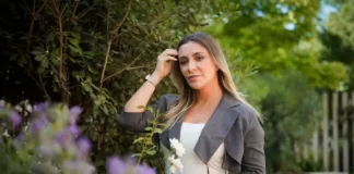 Dani Urrizola reflexiona sobre el abandono y la despedida de su padre.