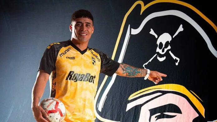 Brian Fernández ausente en la pretemporada de Coquimbo Unido; su paradero es un misterio. Brian Fernández ausente en la pretemporada de Coquimbo Unido; su paradero es un misterio.