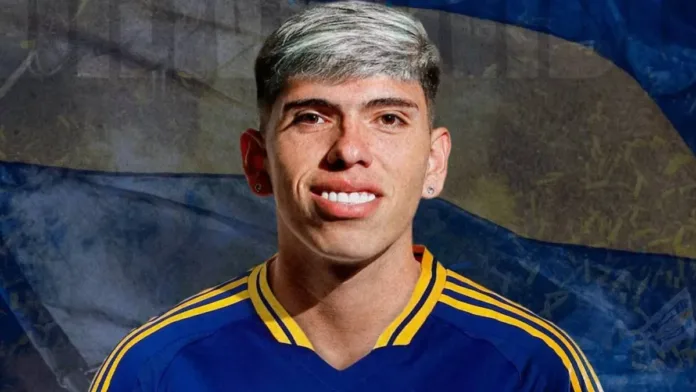 Carlos Palacios llega a Boca Juniors y recibe un curioso apodo de los hinchas. Carlos Palacios llega a Boca Juniors y recibe un curioso apodo de los hinchas.