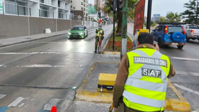 Trágico choque en Antofagasta: motociclista fallece y conductor detenido. Trágico choque en Antofagasta: motociclista fallece y conductor detenido.