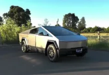 La única Cybertruck de Tesla en Chile: eléctrica y a prueba de balas.