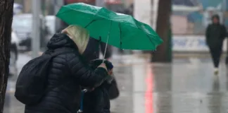 Pronóstico de lluvias y vientos para el lunes 16 de diciembre en diversas zonas.