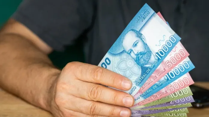 Consulta aquí cuándo recibirás tu aguinaldo de Navidad si eres pensionado. Consulta aquí cuándo recibirás tu aguinaldo de Navidad si eres pensionado.