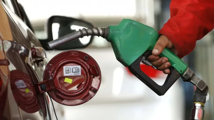 Precio de la bencina: ¿Sube