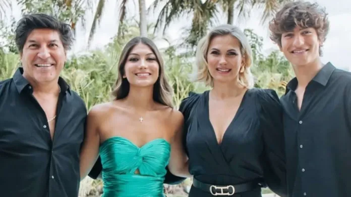 Iván Zamorano y su familia Iván Zamorano y su familia