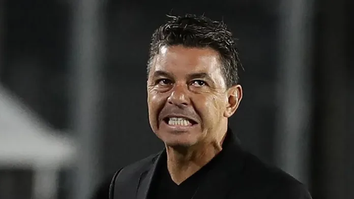 El futbolista de River que seguirá su carrera en el extranjero por un tiempo más. El futbolista de River que seguirá su carrera en el extranjero por un tiempo más.