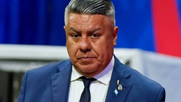 La figura del fútbol argentino critica abiertamente a la AFA y a Tapia. La figura del fútbol argentino critica abiertamente a la AFA y a Tapia.