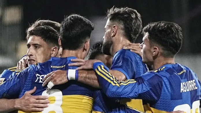 Boca Juniors busca dos refuerzos tras recibir 15 millones por Medina. Boca Juniors busca dos refuerzos tras recibir 15 millones por Medina.