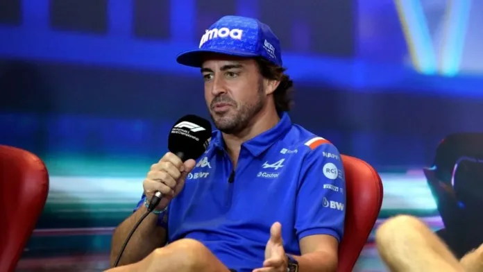 Briatore revela que Alonso deseaba quedarse en Alpine Briatore revela que Alonso deseaba quedarse en Alpine
