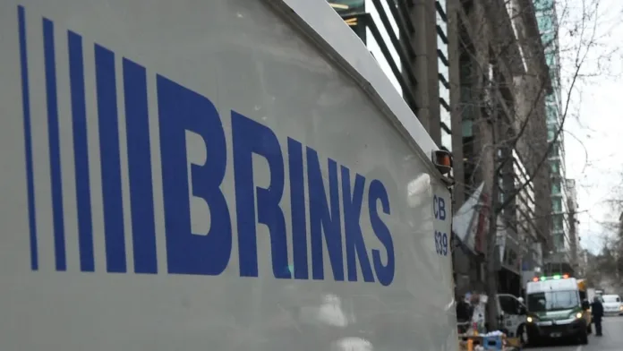Parte del botín del robo a Brinks hallado en una casa de El Quisco. Parte del botín del robo a Brinks hallado en una casa de El Quisco.