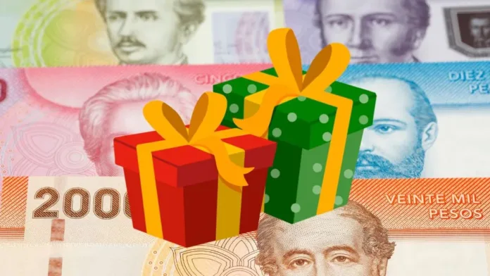 El Congreso de Chile aprueba aumento salarial y aguinaldo navideño para el sector público. El Congreso de Chile aprueba aumento salarial y aguinaldo navideño para el sector público.