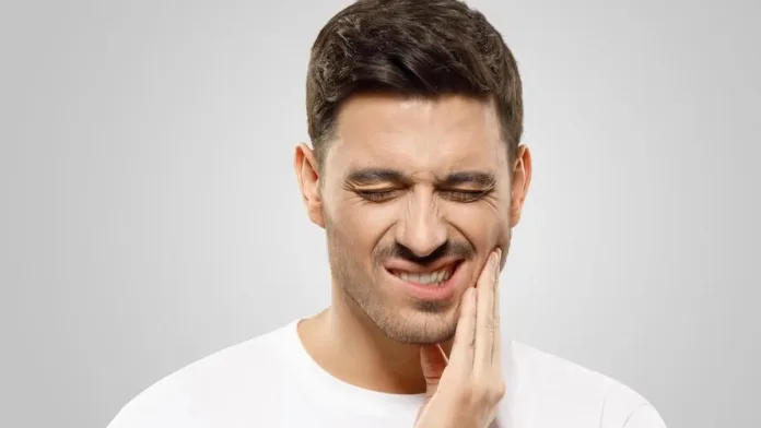 Estudio revela que los no opioides son más efectivos para el dolor postoperatorio dental. Estudio revela que los no opioides son más efectivos para el dolor postoperatorio dental.