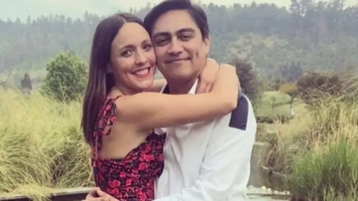 Sergio Freire bromea sobre su infidelidad a Maly Jorquiera en un club de la capital. Sergio Freire bromea sobre su infidelidad a Maly Jorquiera en un club de la capital.