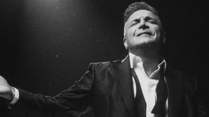 Luis Jara regresa con fuerza: "No me quedé en la comodidad de la TV". Luis Jara regresa con fuerza: "No me quedé en la comodidad de la TV".
