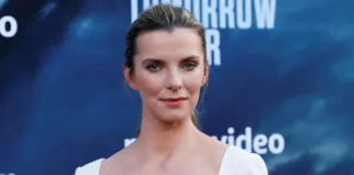 Betty Gilpin: la versátil actriz detrás del éxito de "American Primeval".