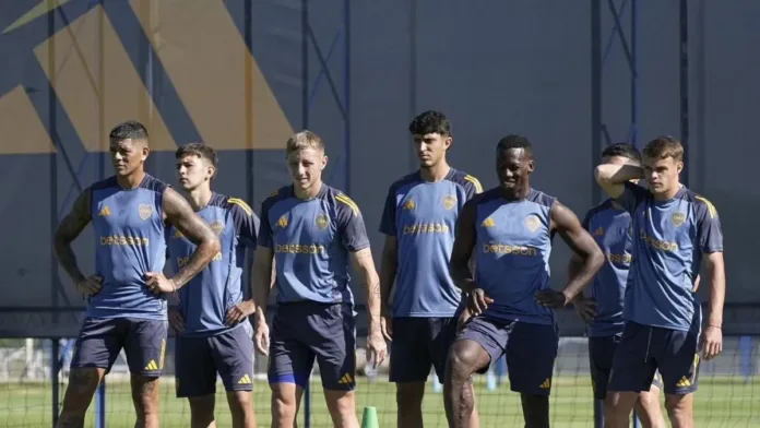Fernando Gago celebra la llegada de Alan Velasco y Rodrigo Battaglia a Boca. Fernando Gago celebra la llegada de Alan Velasco y Rodrigo Battaglia a Boca.