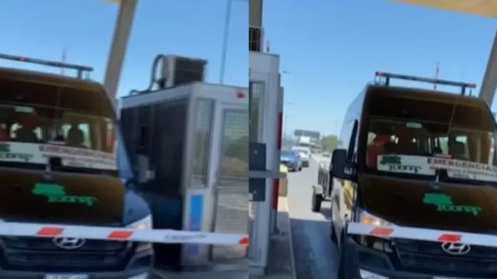Vehículo de Conaf retenido y obligado a pagar peaje en misión contra incendio. Vehículo de Conaf retenido y obligado a pagar peaje en misión contra incendio.