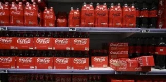 Coca-Cola retira productos en Europa: descubre las razones detrás de esta decisión.