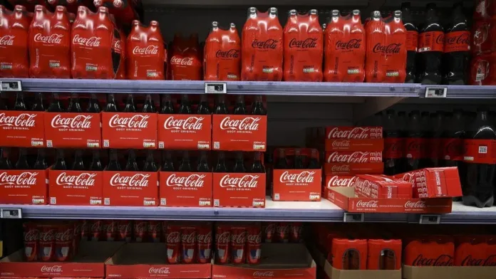Coca-Cola retira productos en Europa: descubre las razones detrás de esta decisión. Coca-Cola retira productos en Europa: descubre las razones detrás de esta decisión.