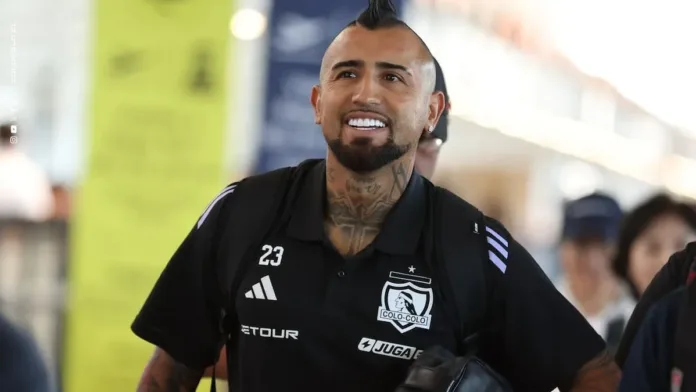 Arturo Vidal confía en Colo Colo: "La 35 será más fácil que la 34". Arturo Vidal confía en Colo Colo: "La 35 será más fácil que la 34".