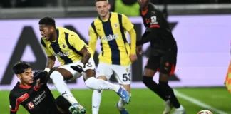 Dario Osorio brilla en el empate del Midtjylland ante el Fenerbahçe en Europa League.