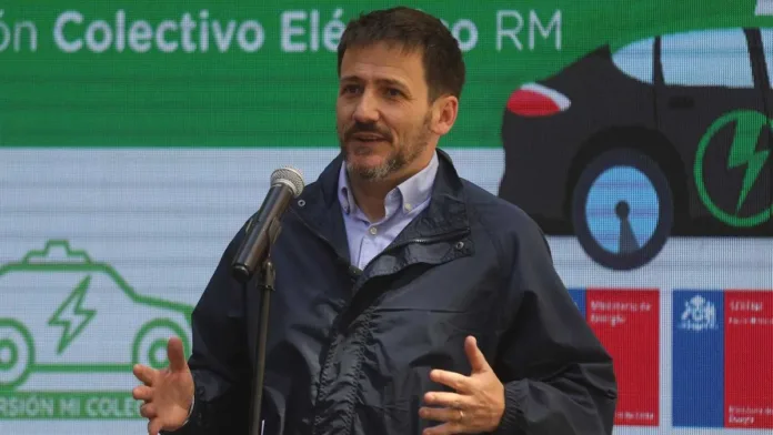 Diego Pardow: el alza de la luz alcanzará el 55% y se estabilizará en tres años. Diego Pardow: el alza de la luz alcanzará el 55% y se estabilizará en tres años.