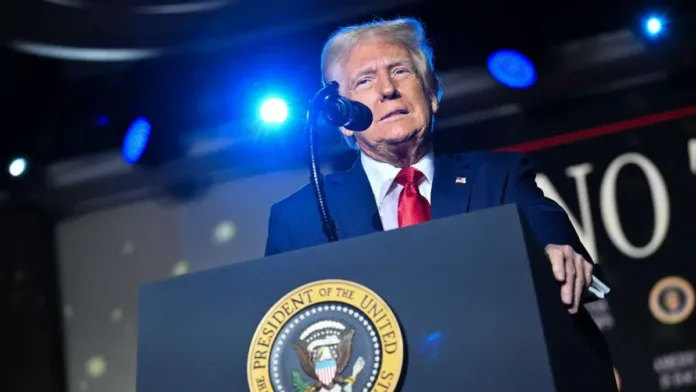 Cadem: Donald Trump logra 50% de percepción positiva Cadem: Donald Trump logra 50% de percepción positiva