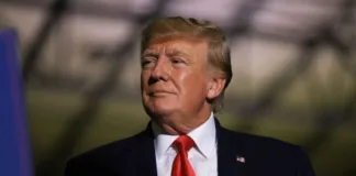 Donald Trump enfrentará juicio por soborno; se revela un detalle crucial.