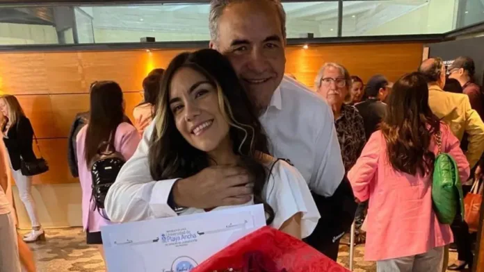 La hija del senador Espinoza lleva 7 días desaparecida. Últimas novedades. La hija del senador Espinoza lleva 7 días desaparecida. Últimas novedades.