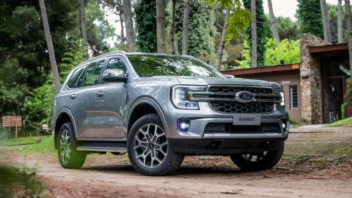 Descubre el nuevo SUV para 7 pasajeros: innovación y espacio sin igual. Descubre el nuevo SUV para 7 pasajeros: innovación y espacio sin igual.