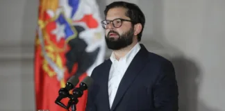 Boric convoca a la Cámara para discutir la reforma de pensiones en sesión especial.