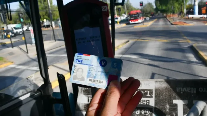 Junaeb propone un innovador sistema de pago para la TNE. ¿Te sumas a la modernidad? Junaeb propone un innovador sistema de pago para la TNE. ¿Te sumas a la modernidad?