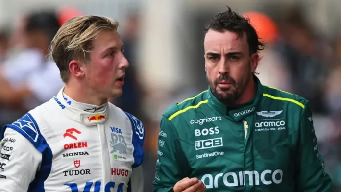 Liam Lawson se disculpa con Fernando Alonso tras sus intensos duelos en pista. Liam Lawson se disculpa con Fernando Alonso tras sus intensos duelos en pista.